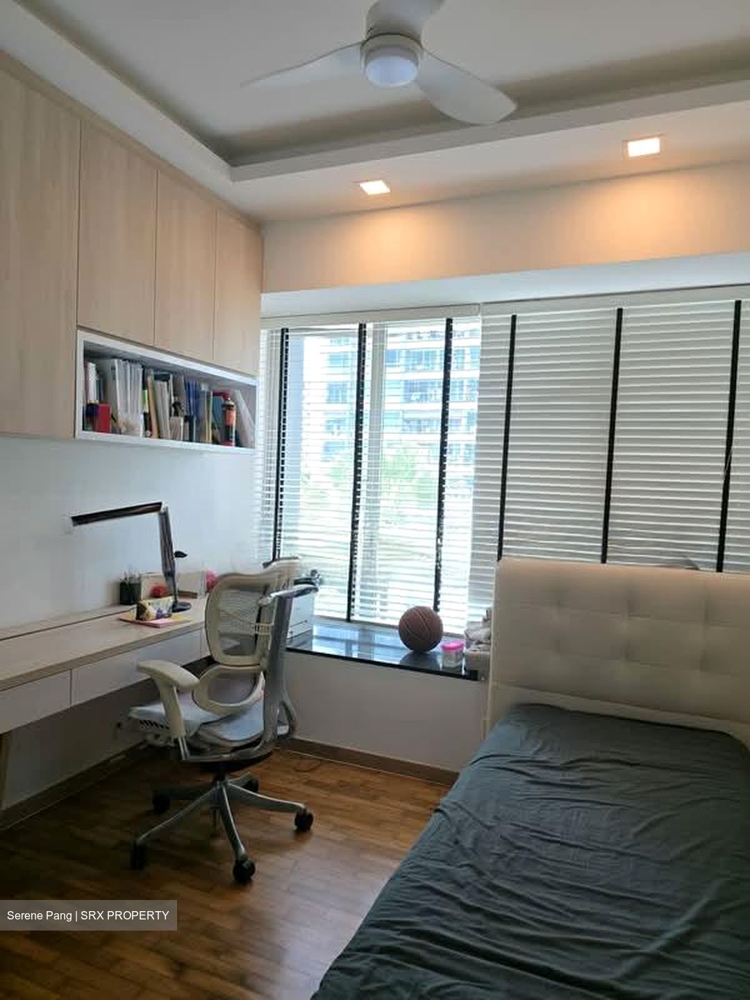 Livia (D18), Condominium #571284461